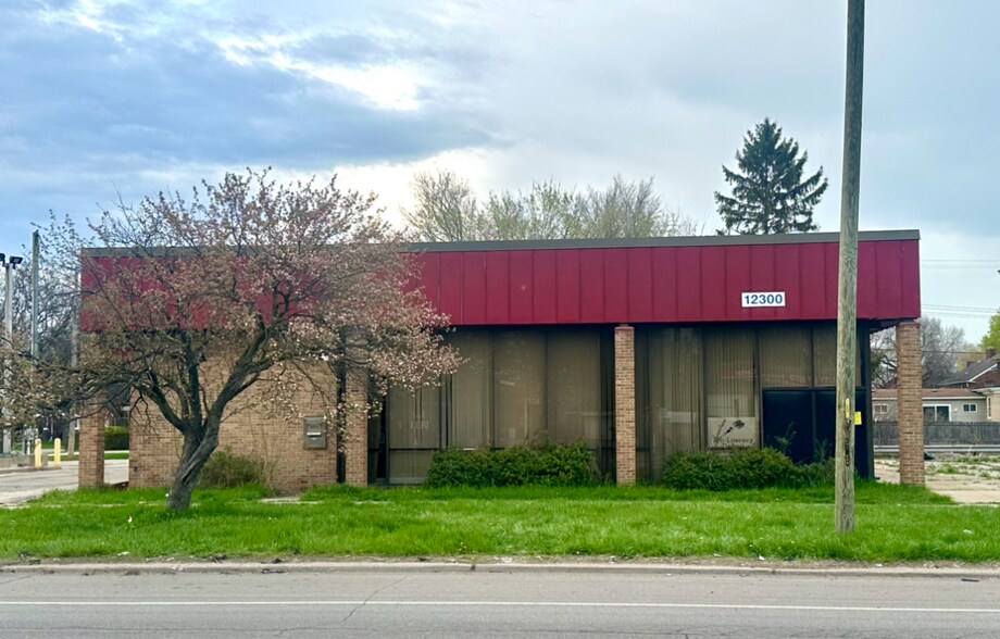 More Photos Of 12336 Morang ave, Detroit Bank For Sale