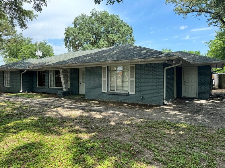 More Photos Of 12038 Bissonnet St, Houston Religious Facility For Sale