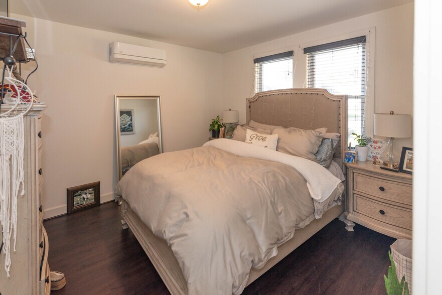 More Photos Of , Arbutus Multifamily For Sale