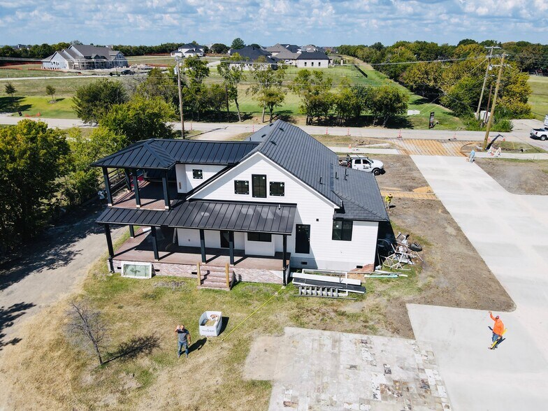 More Photos Of 301 Hubbard Dr, Heath Loft Creative Space For Lease