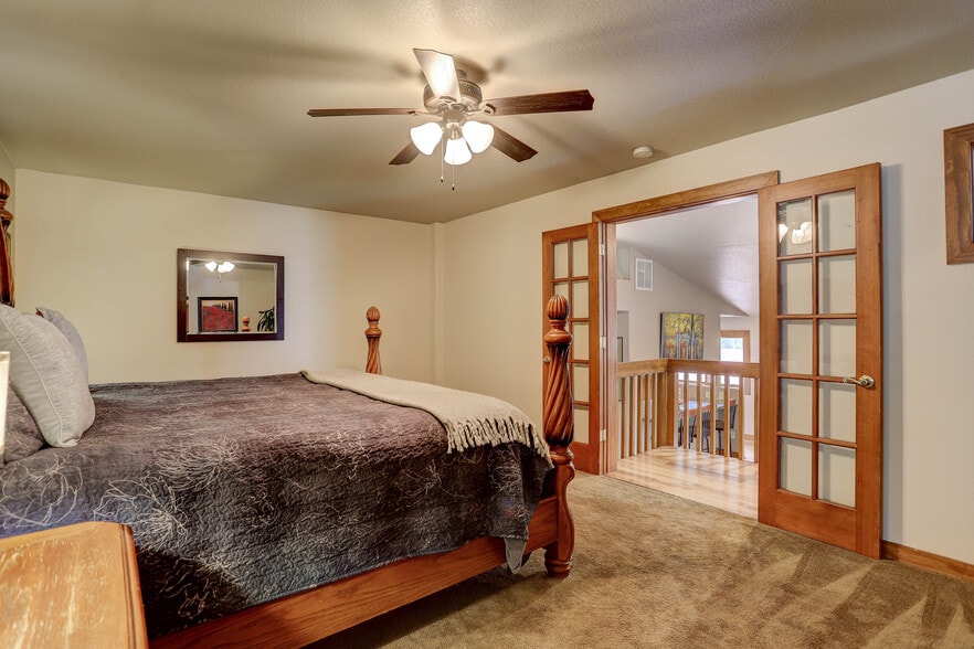 More Photos Of 468 Riverside Dr, Lyons Specialty For Sale