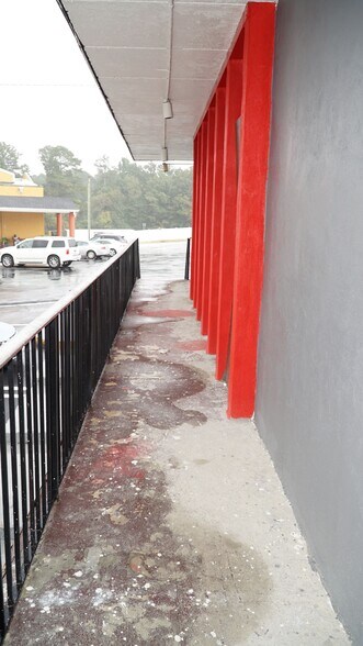 More Photos Of 4498 A Washington Rd, East Point Freestanding For Sale