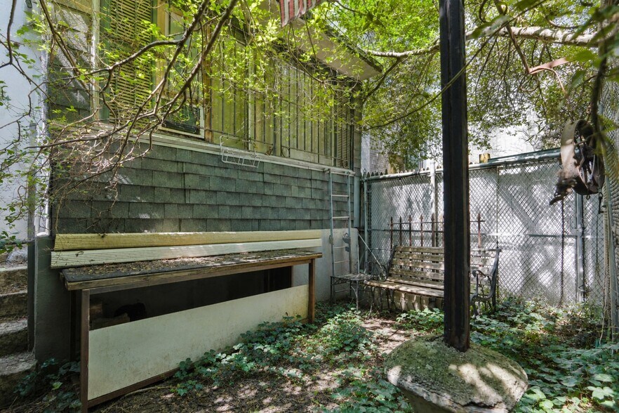 More Photos Of 175 E 117th St, New York Apartments For Sale