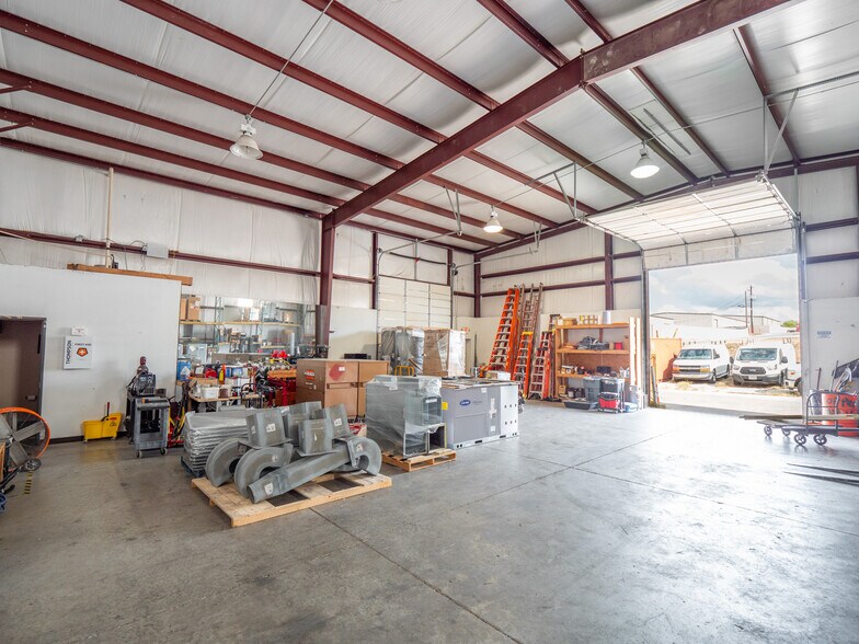 More Photos Of 13405 Immanuel Rd, Pflugerville Light Distribution For Lease