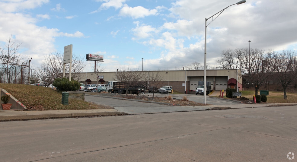 More Photos Of 1221 Bernard Dr, Baltimore Warehouse For Sale