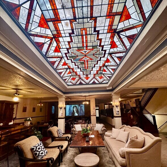 More Photos Of 925 1st Ave, Monte Vista Hotel For Sale