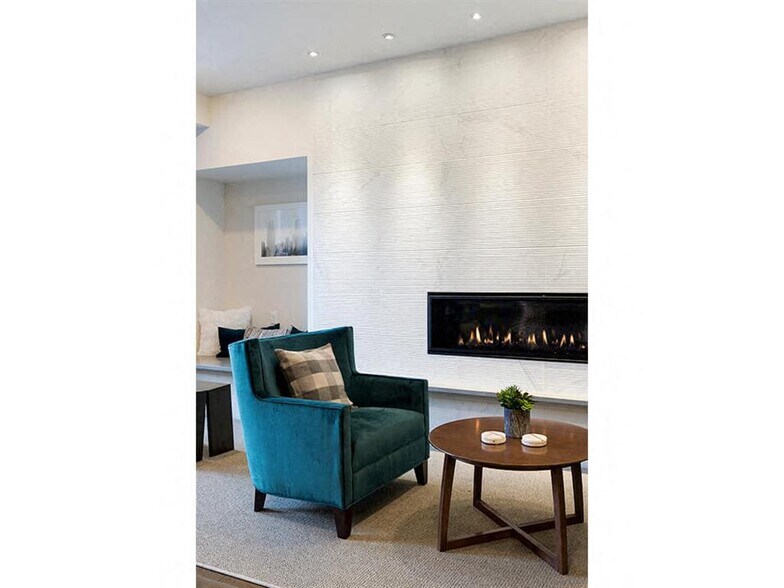 More Photos Of 10 2nd St SE, Minneapolis Apartments For Lease