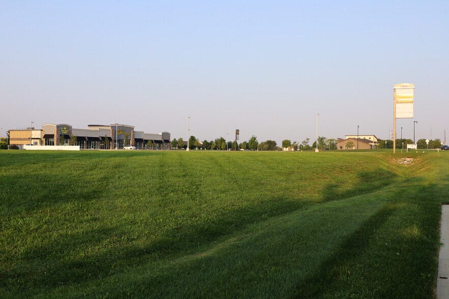 More Photos Of 1309 E 750 N, Greenwood Land For Lease