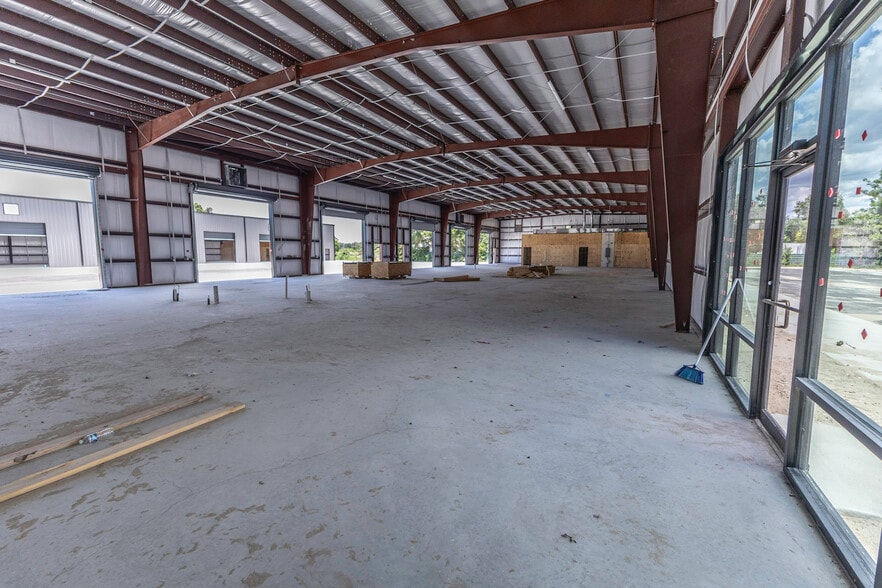 More Photos Of 3023 E C 48, Center Hill Warehouse For Sale