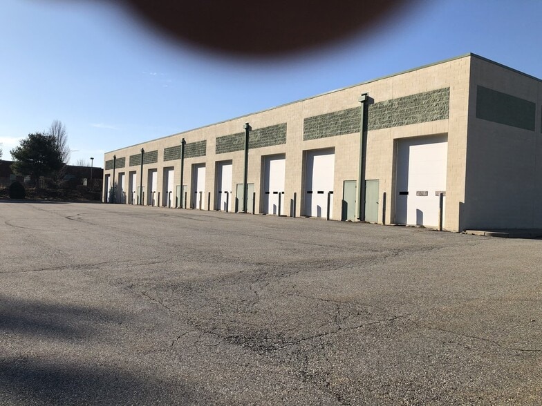 More Photos Of 87 Centre Of New England Blvd, Coventry Industrial For Sale
