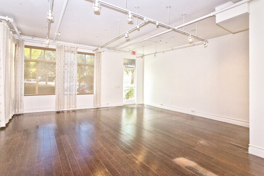 More Photos Of 7-9 Mariposa Ave, San Anselmo Storefront Retail Residential For Lease