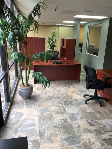 More Photos Of 1375 S De Anza Blvd, Cupertino Restaurant For Sale