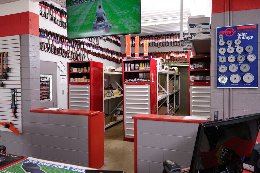 More Photos Of 4592 State Route 51, Rostraver Township Auto Dealership For Sale