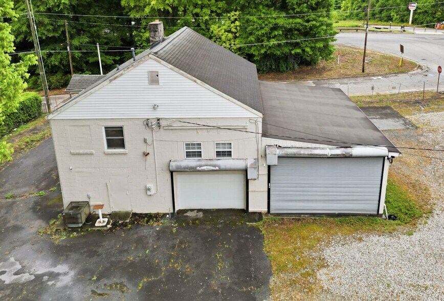 More Photos Of 751 Rice St NW, Atlanta Flex For Sale