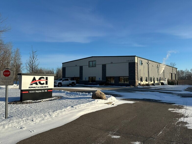 More Photos Of 10351 Naples St NE, Blaine Warehouse For Lease