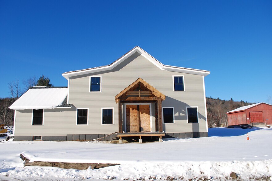 More Photos Of 13 Wall St, Northfield Industrial For Sale