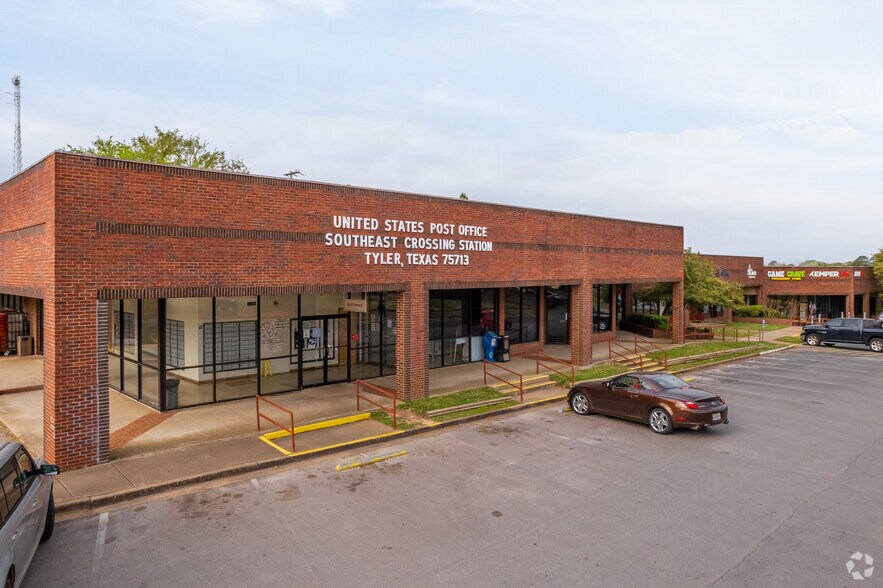 More Photos Of 3320 Troup Hwy, Tyler Unknown For Lease