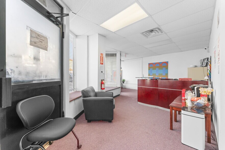 More Photos Of 4258-4264 Washington St, Roslindale Storefront Retail Office For Lease