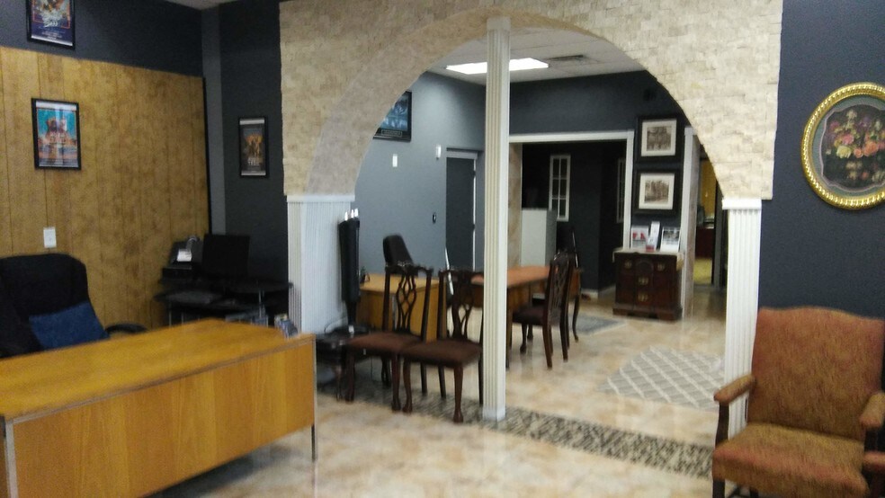 More Photos Of 2222 Cypress Landing Dr, Houston Storefront Retail Office For Sale