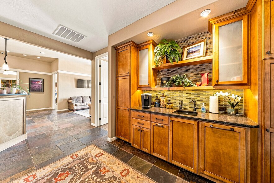 More Photos Of 2436 W Main St, Medford Office For Sale