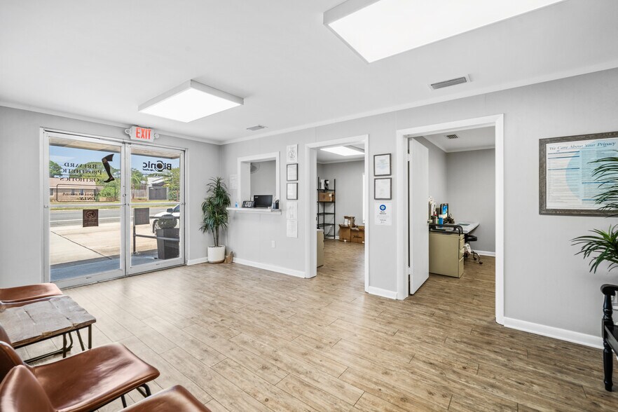 More Photos Of 2223 S Washington Ave, Titusville Office Residential For Sale