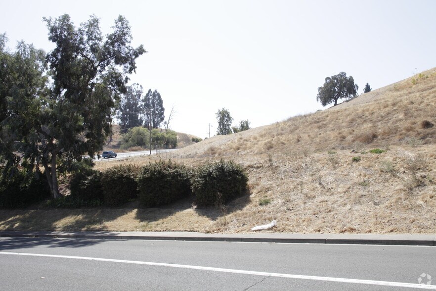 More Photos Of 4888 Sunrise Dr, Martinez Land For Sale