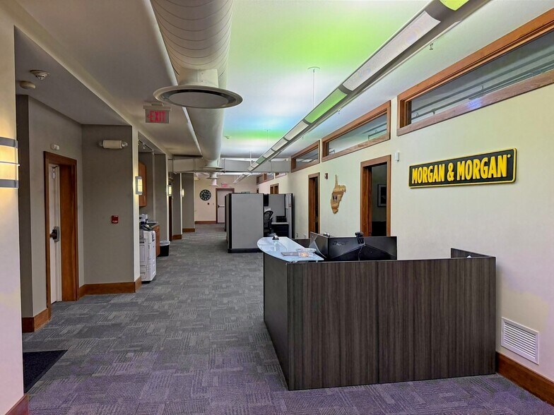 More Photos Of 222 Capitol St, Charleston Storefront Retail Office For Sale