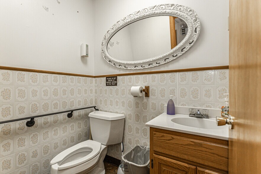 More Photos Of 100-102 W Fornance St, Norristown Medical For Sale