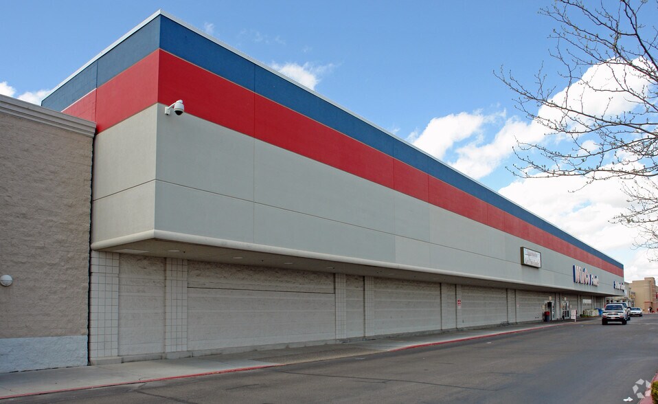 More Photos Of Blue Lakes Blvd N @ Blue Lakes Blvd & Cheney Dr, Twin Falls Unknown For Lease
