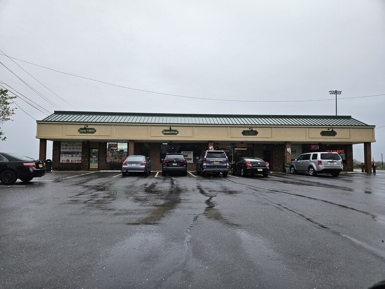 Primary Photo Of 310 Ward Ave, Bordentown Convenience Store For Sale