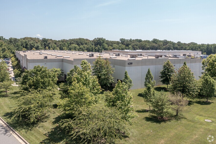 More Photos Of 6200 Days Cove Rd, White Marsh Warehouse For Lease