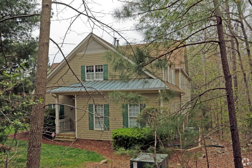 More Photos Of 5561 McNeely Dr, Raleigh Office For Lease