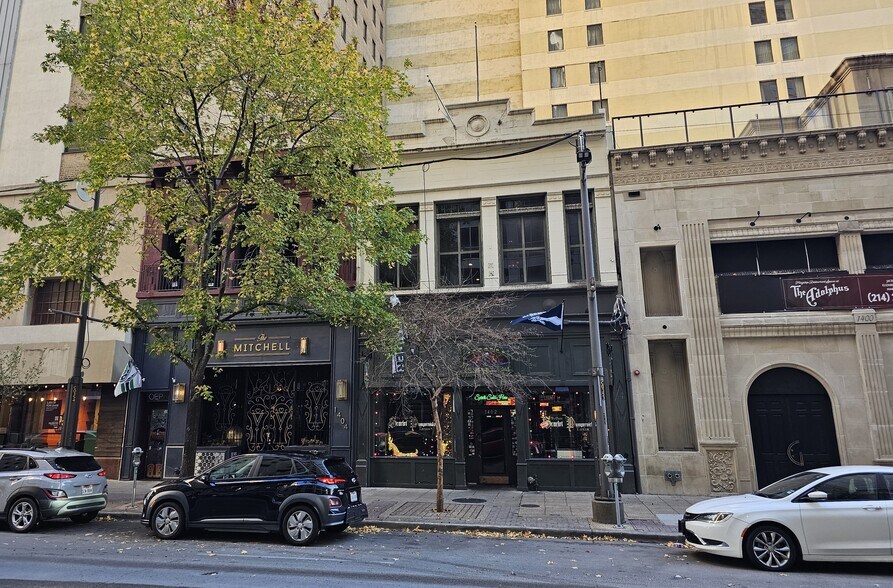 Primary Photo Of 1404 Main St, Dallas Restaurant For Sale