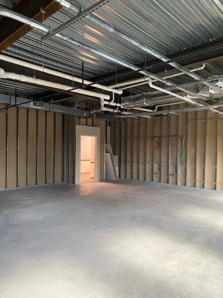 More Photos Of 115 Technology Dr, Trumbull Medical For Sale