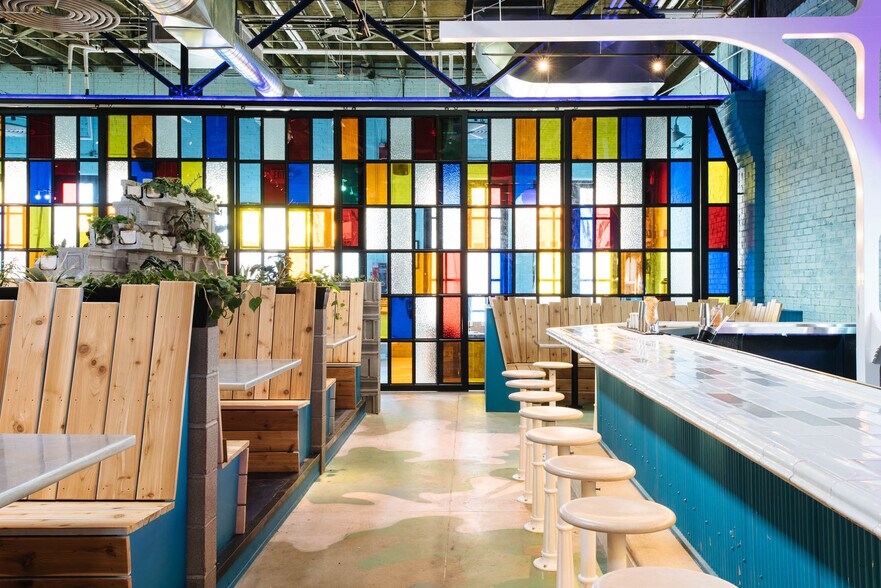 More Photos Of 1310 Pearl St, Denver Restaurant For Sale