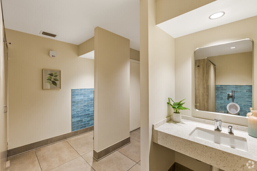 More Photos Of 500 Gulfstream Blvd, Delray Beach Office For Lease