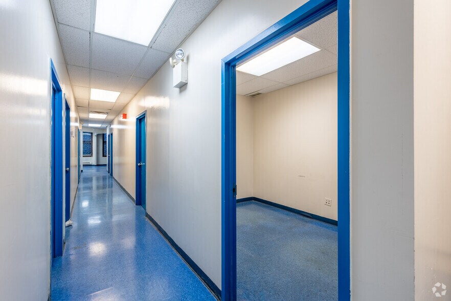 More Photos Of 368 E 148th St, Bronx Medical For Sale