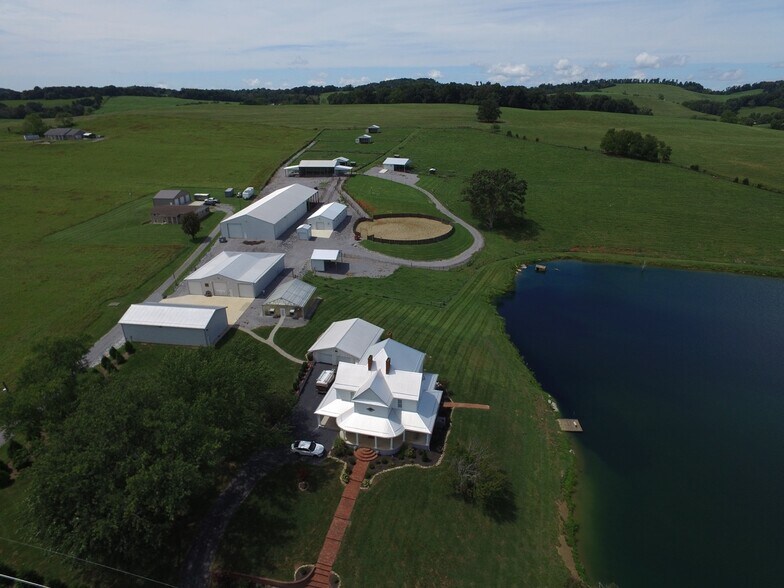 More Photos Of 1917 Valley Home Rd, Dandridge Specialty For Sale