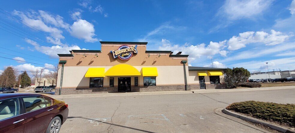 More Photos Of 3315 10th Ave S, Great Falls Restaurant For Sale