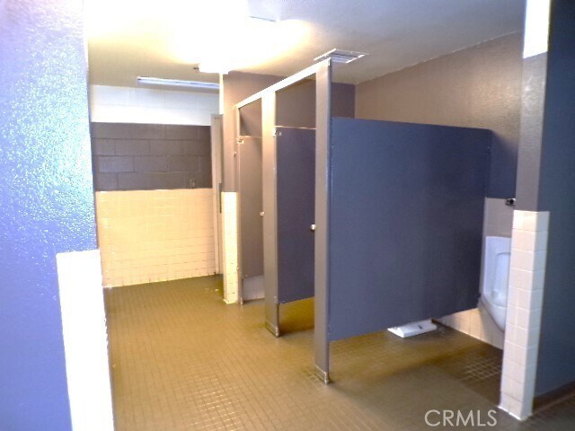 More Photos Of 2150 S Main St, Lakeport Warehouse For Sale