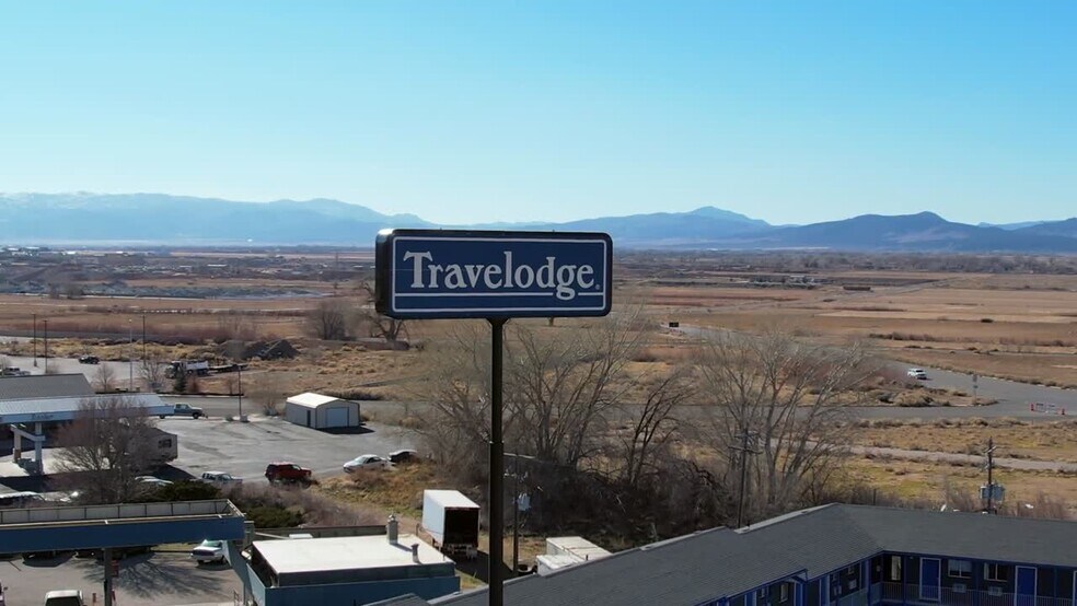 Primary Photo Of 2555 N Freeway Dr, Cedar City Hotel For Sale