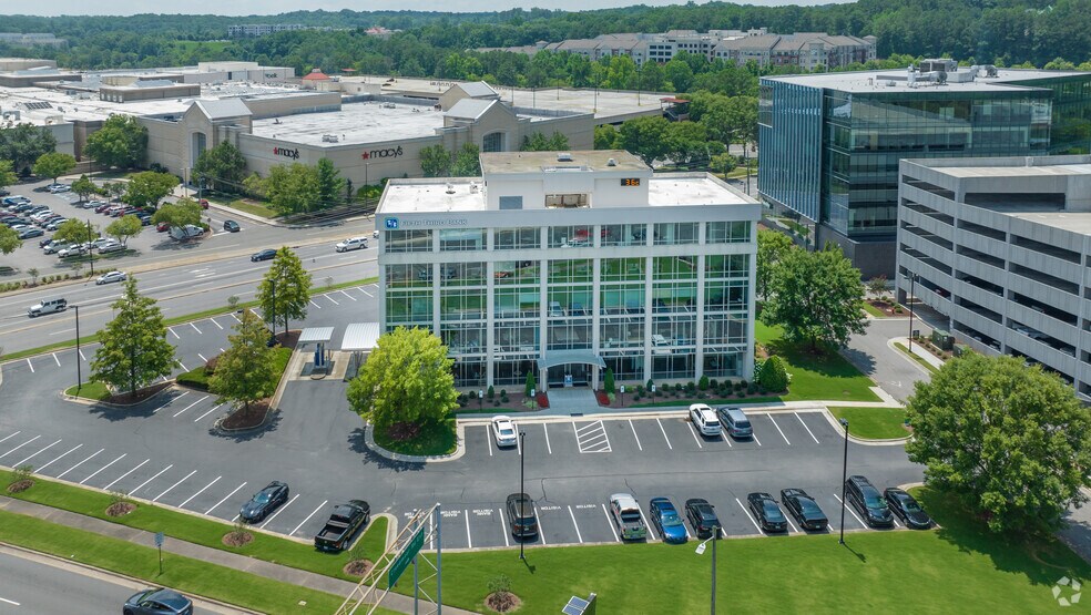 More Photos Of 4801 Glenwood Ave, Raleigh Coworking Space