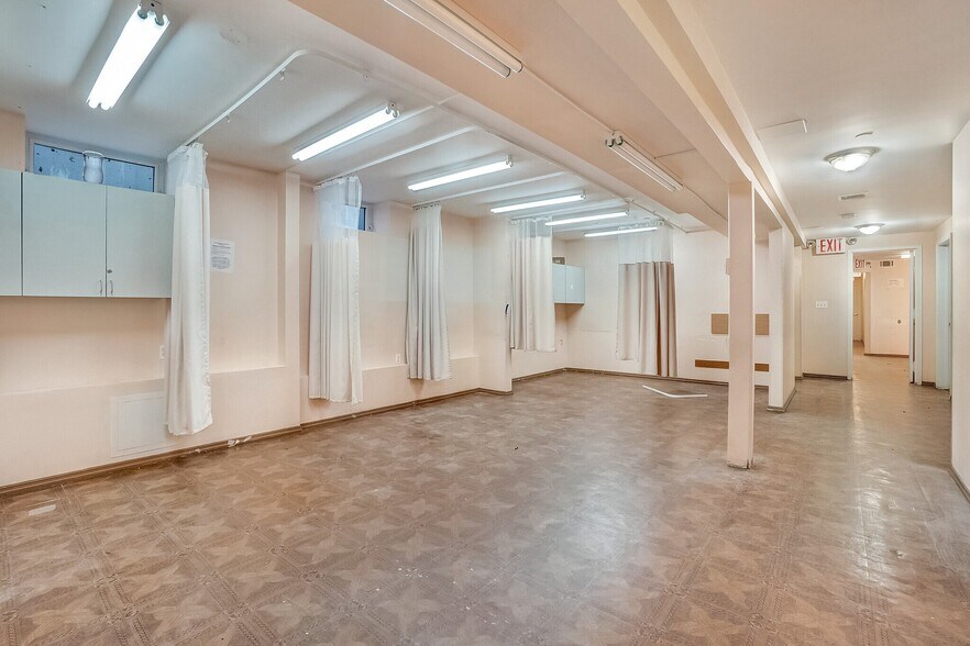 More Photos Of 1835 E 14th St, Brooklyn Apartments For Lease
