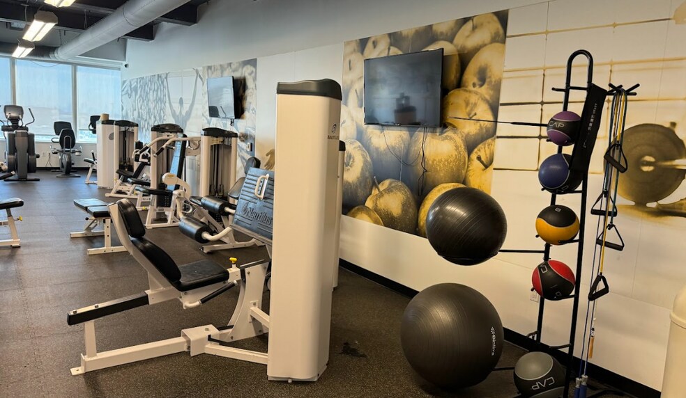 More Photos Of 520 Broad St, Newark Office Residential For Lease