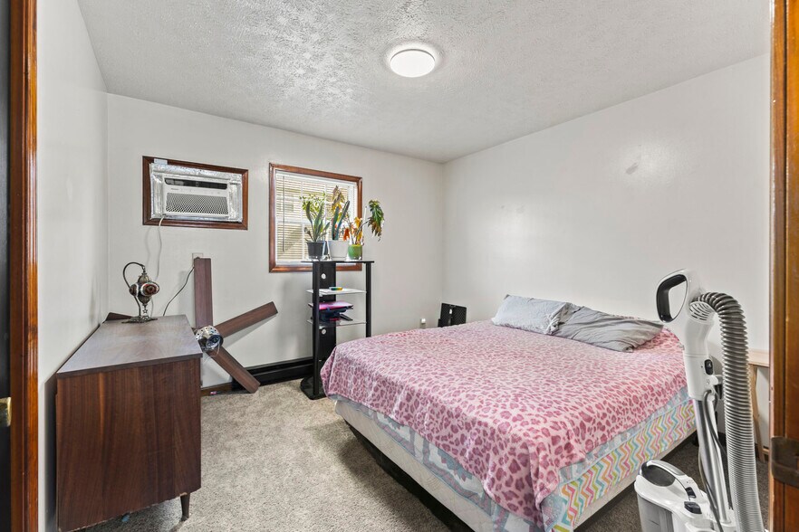 More Photos Of 1484 Milligan Hwy, Johnson City Apartments For Sale