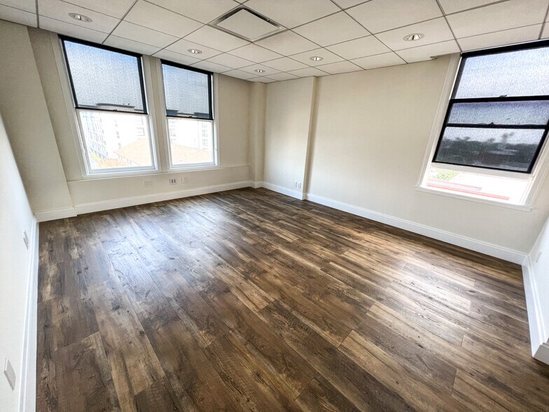 More Photos Of 110 E Wilshire Ave, Fullerton Office For Lease