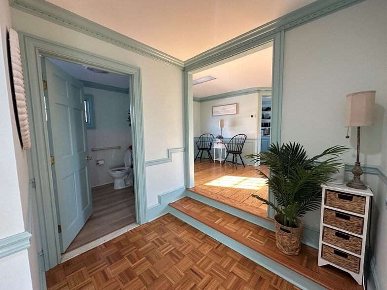 More Photos Of 78 Court St, Freehold Office Residential For Sale