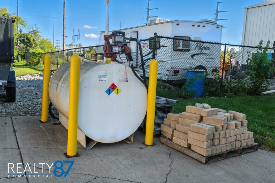 More Photos Of 2700 Stonegate Ct, Hiawatha Industrial For Sale