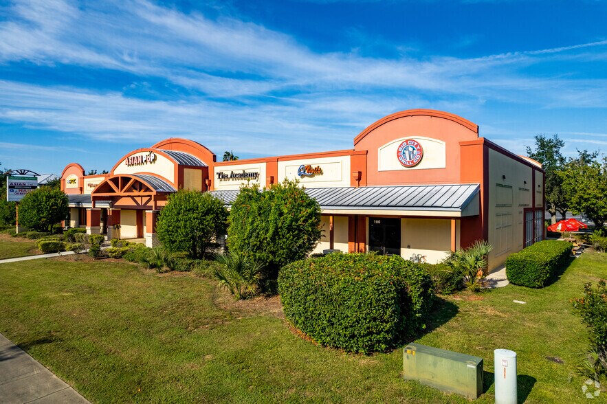 More Photos Of 2611 SW 19th Avenue Rd, Ocala Storefront For Lease