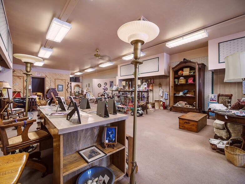More Photos Of 207 S 2nd St, Laramie Storefront Retail Residential For Sale